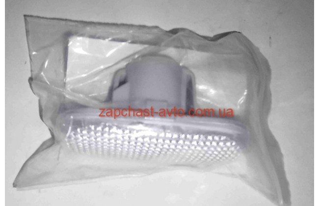 Поворотник на крыле Logan EX 8200257684, EX-57684