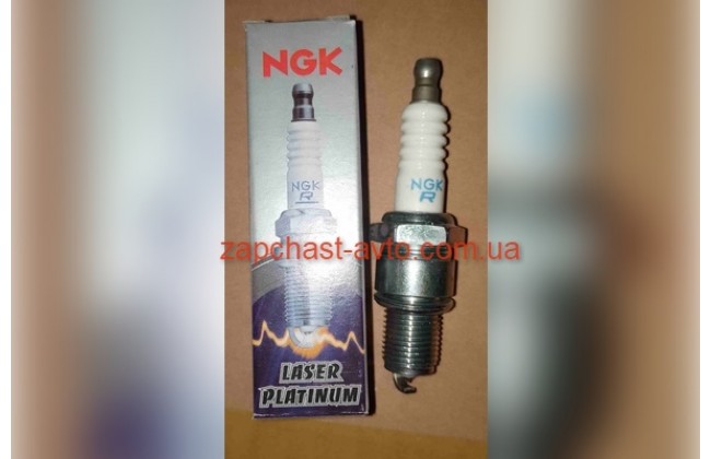 Свечи зажигания Santa Fe, Sorento, Sonata 2.4,-06 NGK 18818-11051, PGR5C-11