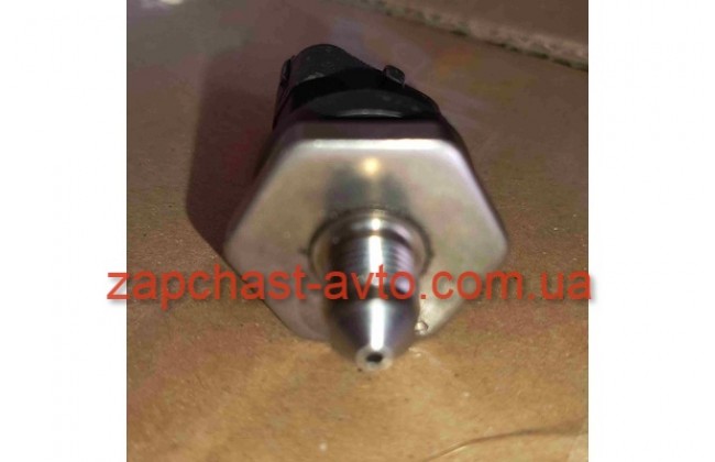 Датчик давления топлива Elantra , I30, Sorento, Sportage, Carens 12-, OEM(China) 35342-2B100, 35342-2E500