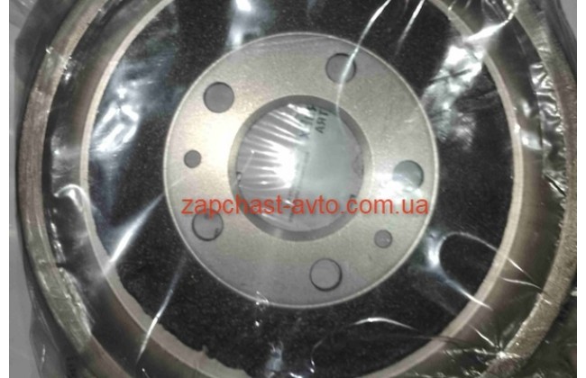 Тормозной барабан Duster 4X4  EuroEx 8200835832, EX-35832DM