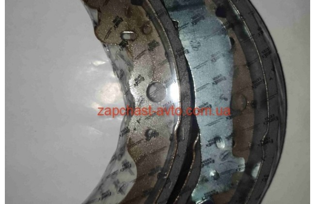 Тормозные колодки задние Logan 230 мм EuroEx 6001549703, EX-49703