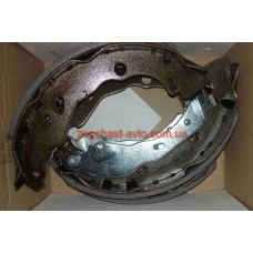Тормозные колодки задние Logan 200 мм. FSO 7701206429, 00642